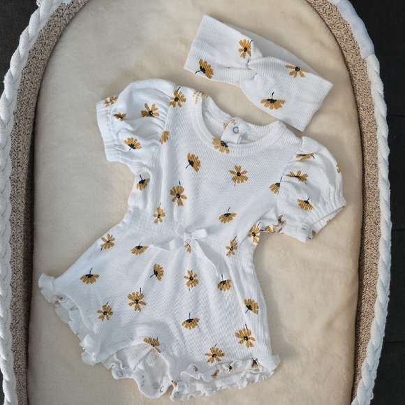 Rachel Zoe White and Yellow Baby Romper - Picture 1 of 6